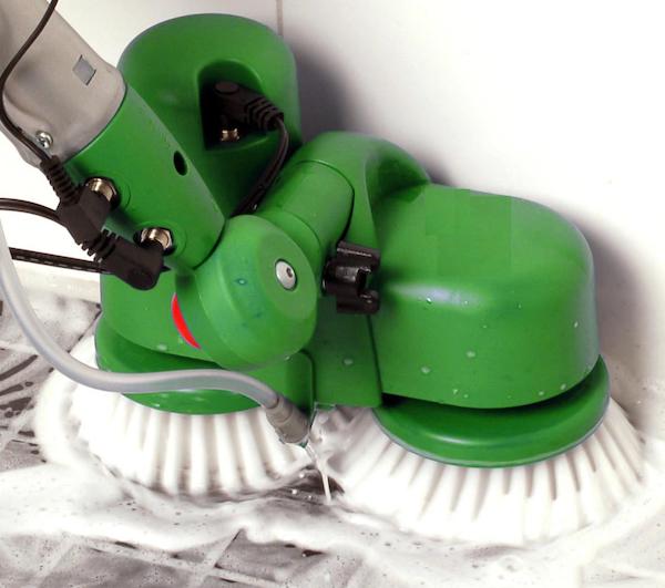 Product Highlight: The BGCC1000 Battery Floor Scrubber - Bissell BigGreen  Commercial